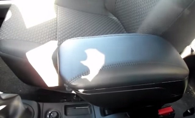 Подлокотник Лада Ларгус своими руками